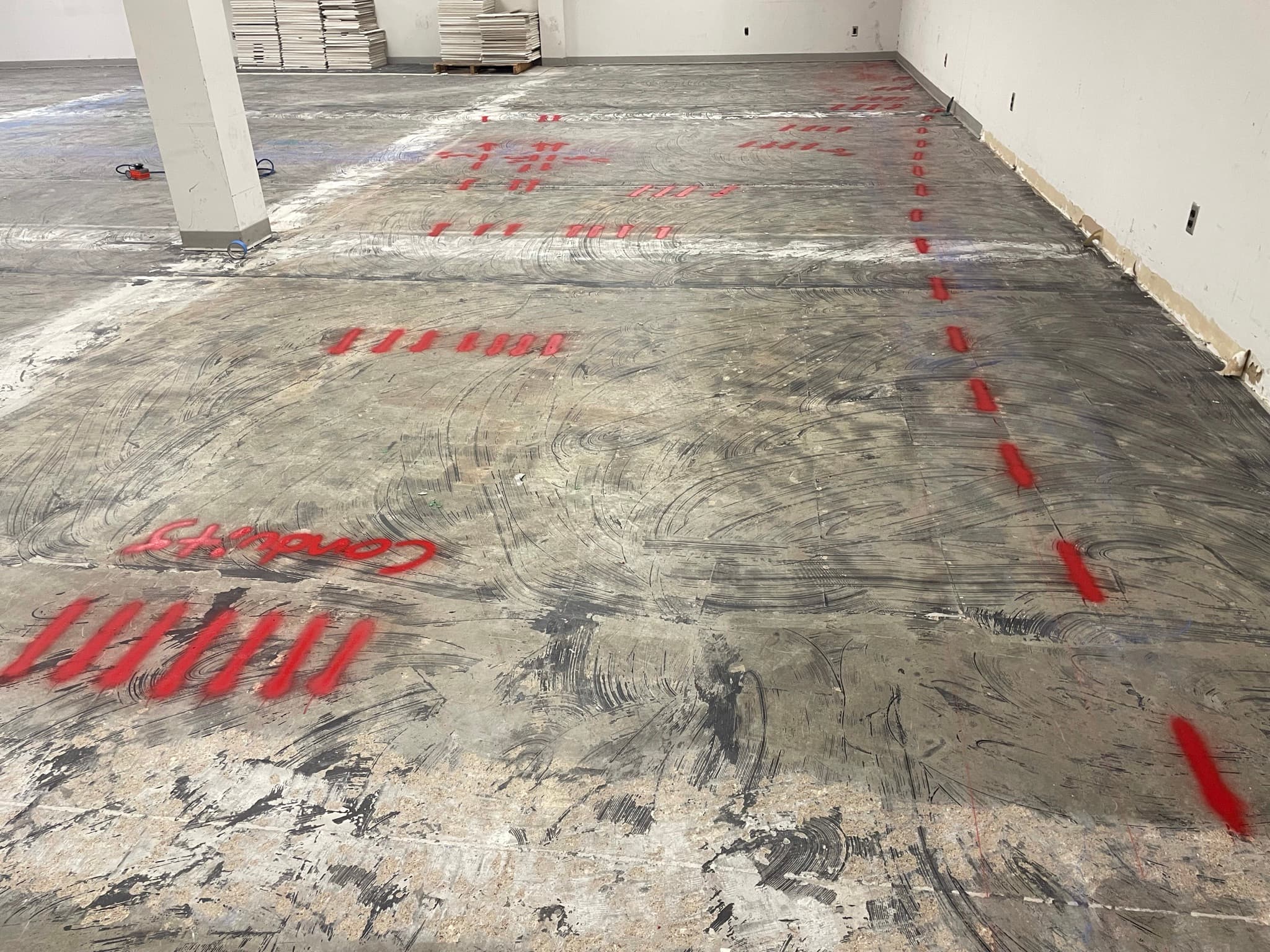Concrete scanning with GPR to identify rebar and conduits in a slab.